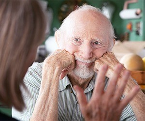 У близкого человека деменция. 7 способов справиться с деменцией