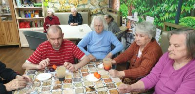 Подготовка к Пасхе в пансионатах для пожилых "Ялта"