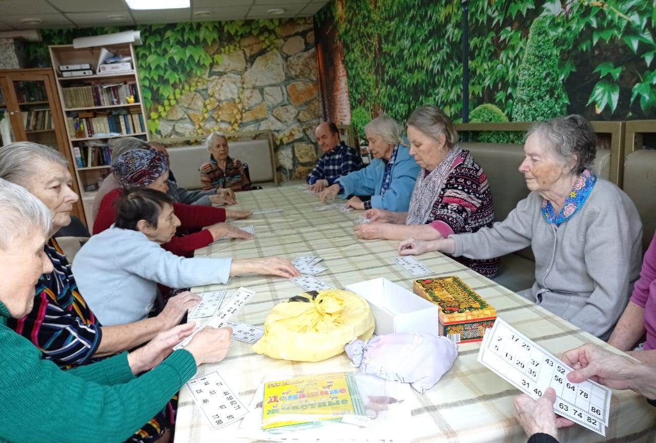 Пансионат для пожилых ялта. Дом престарелых в Ялте. Пансионаты для престарелых в Крыму. Дом престарелых Андросово Крым.