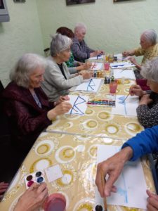 Математические и творческие занятия с пожилыми в пансионате "Ялта - Петергоф"