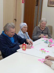 Весеннее занятие в пансионате "Ялта - Петровская Мельница" посвящено женскому празднику - дню 8 марта