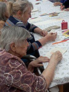 Занятия по математике с пожилыми в пансионатах «Ялта»