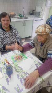 Рисунок «Ветка сирени на фоне солнца» руками пожилых